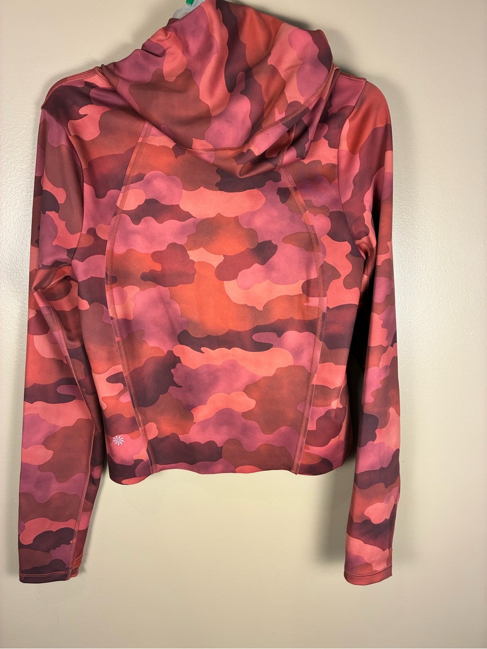 Athleta Pinnacle Camo Cropped Hoodie - Picture 8 of 13